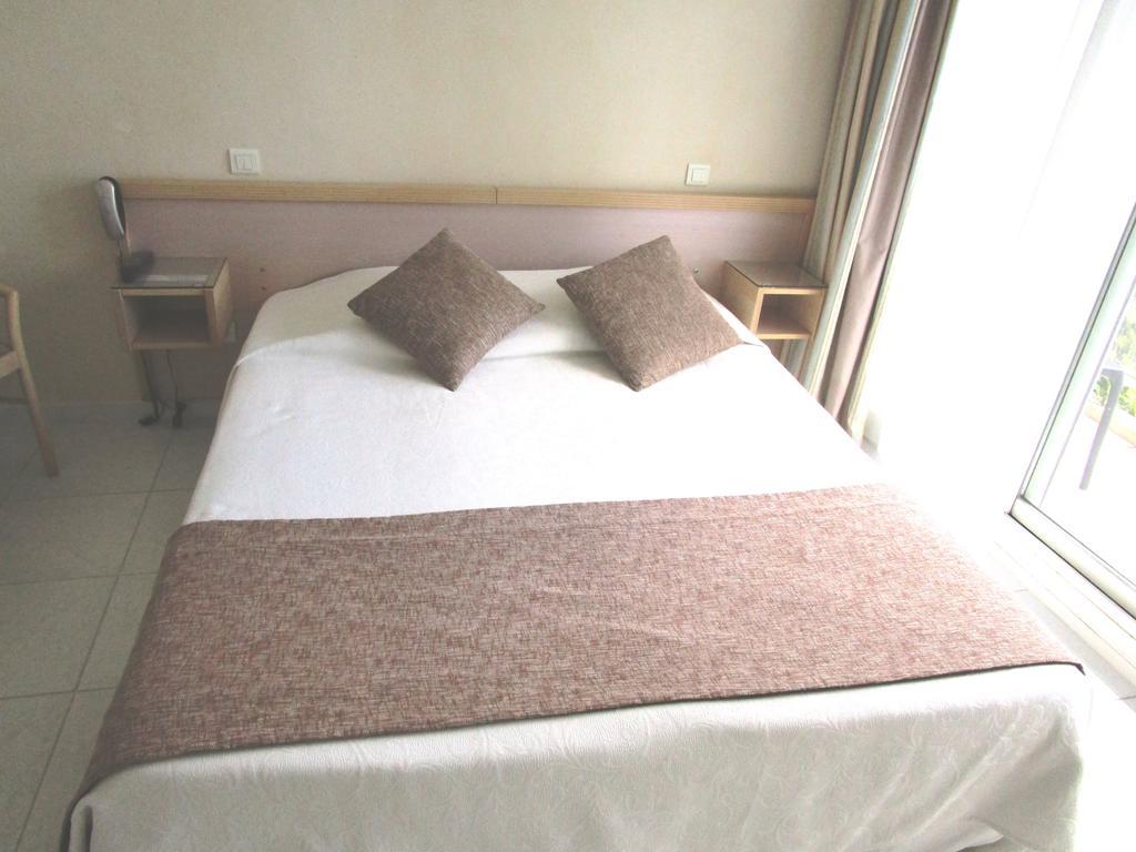 Hotel Azur Bord De Mer La Grande-Motte Esterno foto
