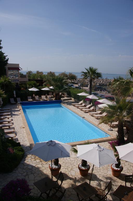 Hotel Azur Bord De Mer La Grande-Motte Esterno foto